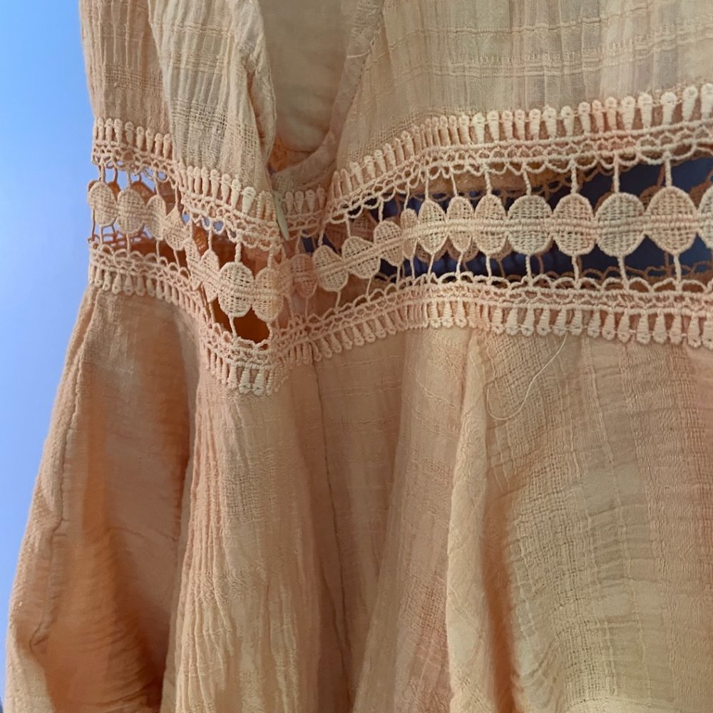 Princess Polly Ruffled Romper - Picture 3 of 5